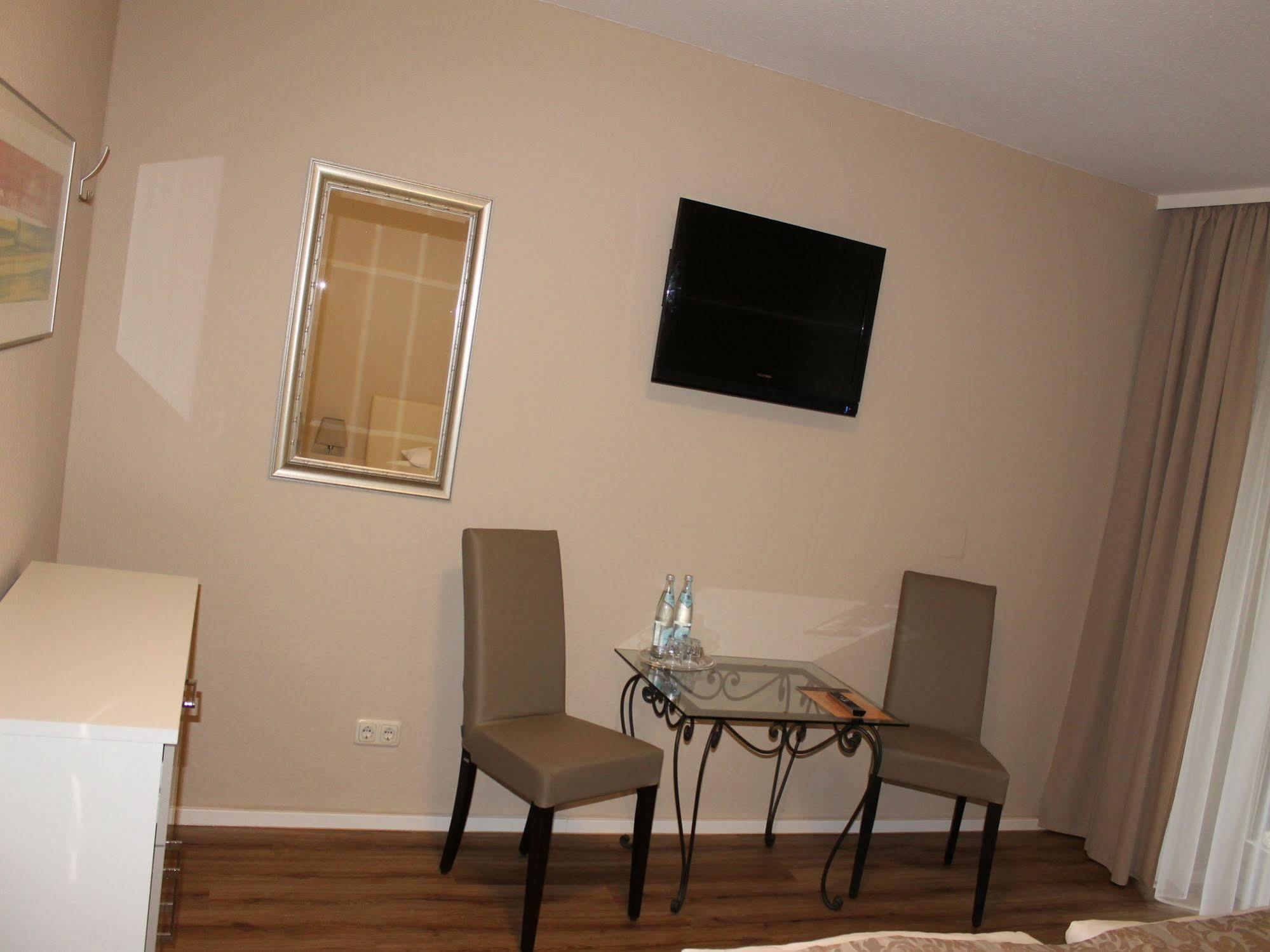 Hotel Garni Bellevue Bad Füssing Zewnętrze zdjęcie