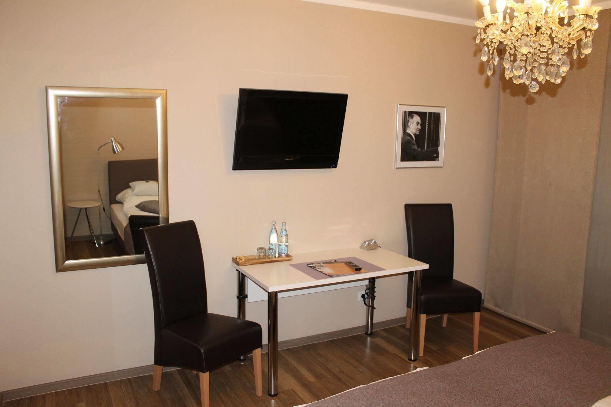 Hotel Garni Bellevue Bad Füssing Zewnętrze zdjęcie