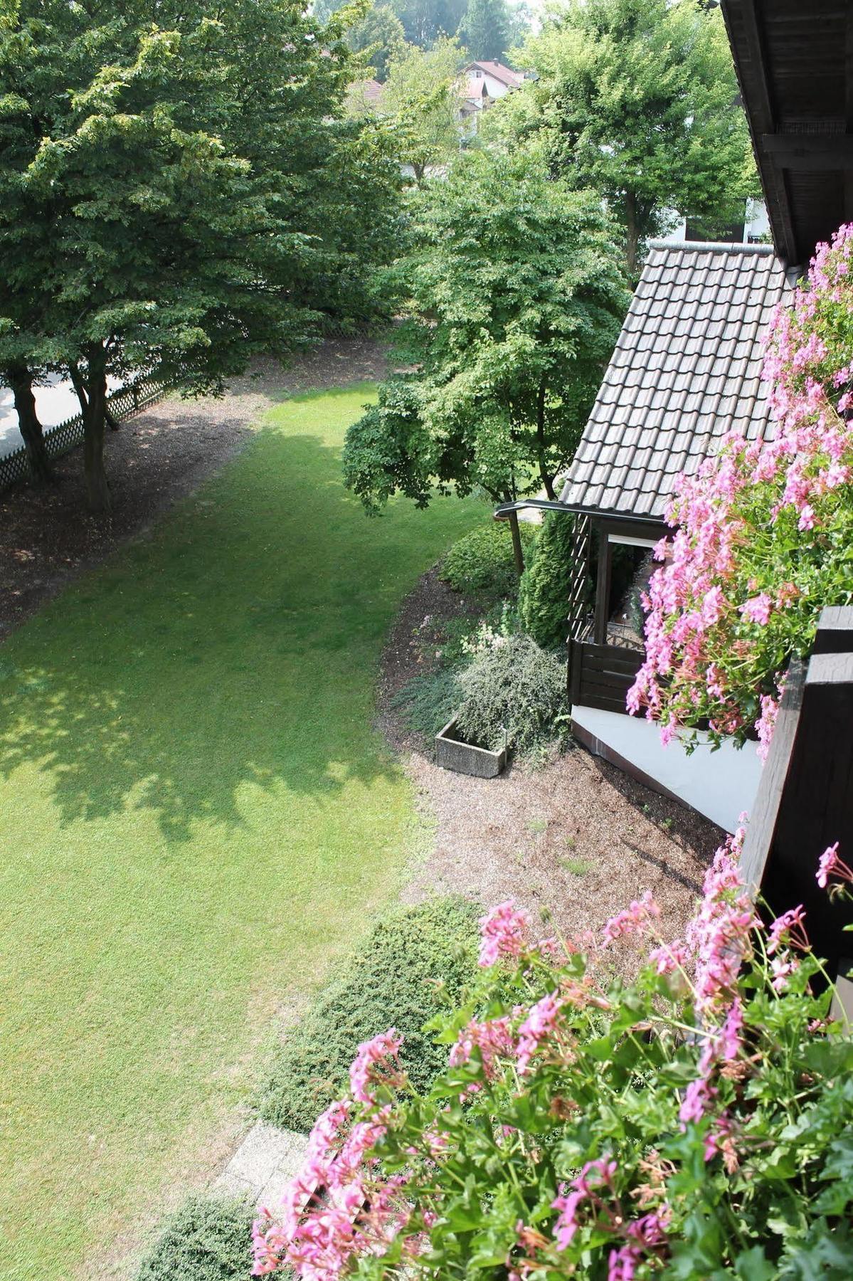 Hotel Garni Bellevue Bad Füssing Zewnętrze zdjęcie